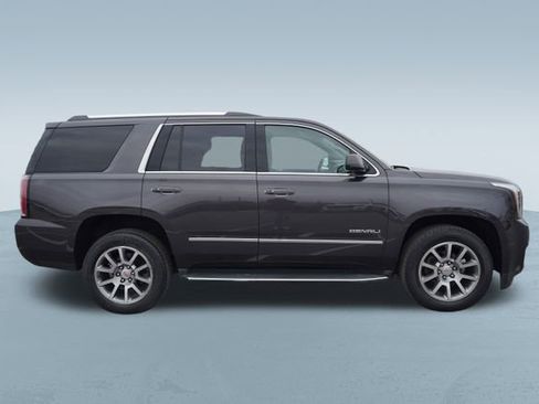 Used 2016 GMC Yukon Denali image 10