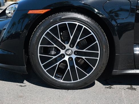 Used 2023 Porsche Taycan w/ Premium Package RWD image 12