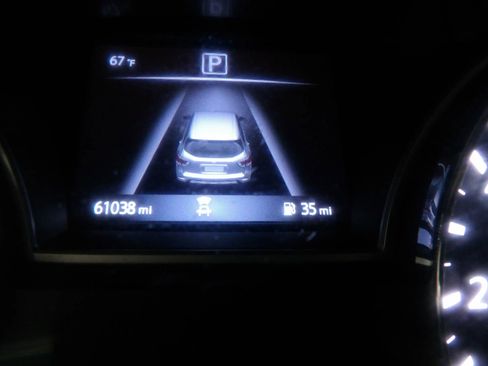 Used 2020 Nissan Pathfinder S FWD image 23