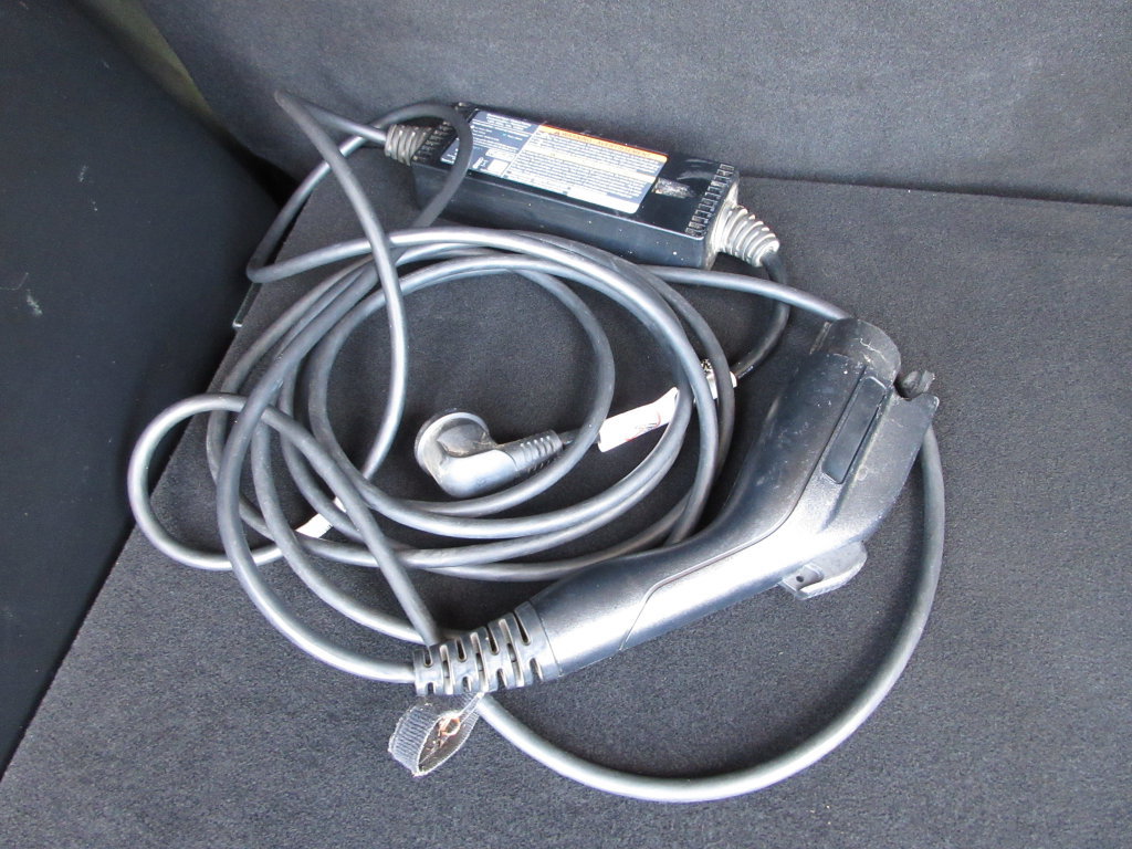Used 2025 Ford Escape SE FWD image 28