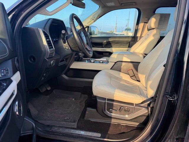Used 2021 Ford Expedition Max Platinum AWD/4WD image 2