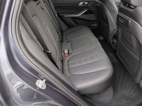 Used 2021 BMW X5 xDrive40i w/ Premium Package AWD/4WD image 22