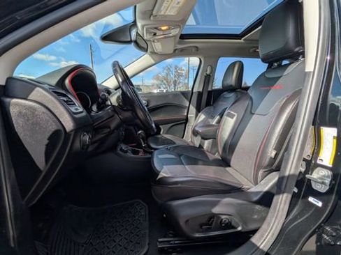 Used 2020 Jeep Compass Trailhawk w/ Leather Interior Group image 36