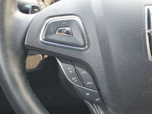 Used 2016 Lincoln MKX Premiere FWD image 19