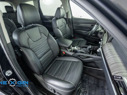 Used 2025 Kia Telluride SX Prestige AWD/4WD image 45
