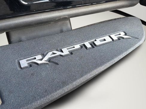 Used 2018 Ford F150 Raptor w/ Equipment Group 802A Luxury AWD/4WD image 15