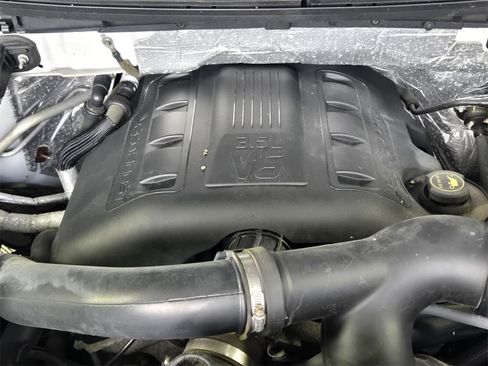 Used 2014 Ford F150 XLT w/ Equipment Group 302A Luxury image 17