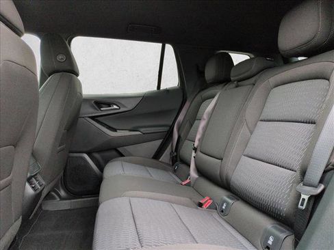 New 2026 Chevrolet Equinox LT FWD image 16