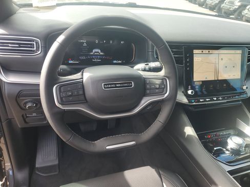 New 2026 Jeep Grand Wagoneer Limited AWD/4WD image 13