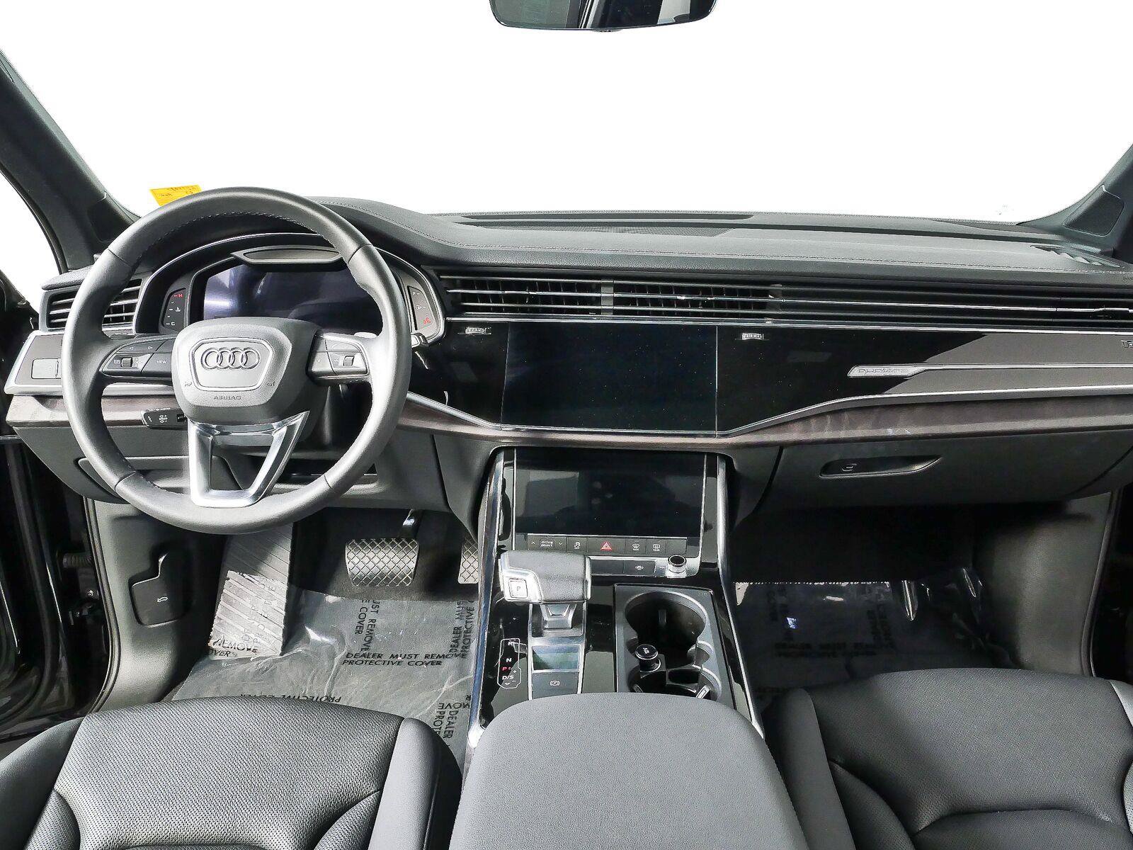 Used 2023 Audi Q7 2.0T Premium Plus w/ Premium Plus Package AWD/4WD image 21