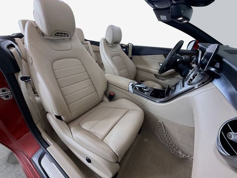 Used 2018 Mercedes-Benz C 300 4MATIC Cabriolet image 27