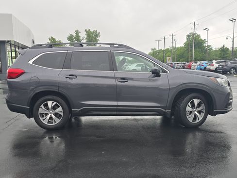 Used 2021 Subaru Ascent Premium w/ Convenience Package AWD/4WD image 8