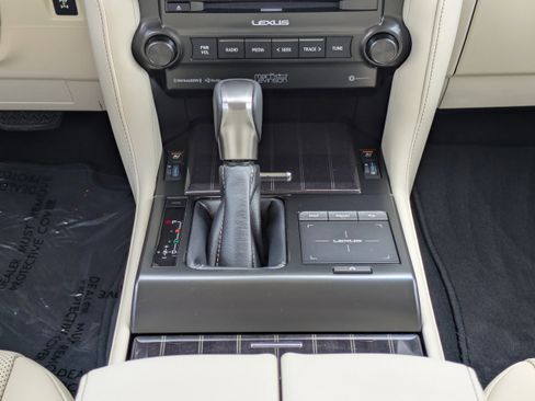 Used 2023 Lexus GX 460 Premium image 17