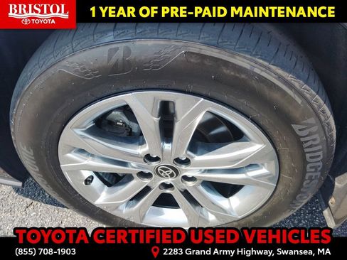 Certified 2023 Toyota Sienna Platinum AWD/4WD image 13