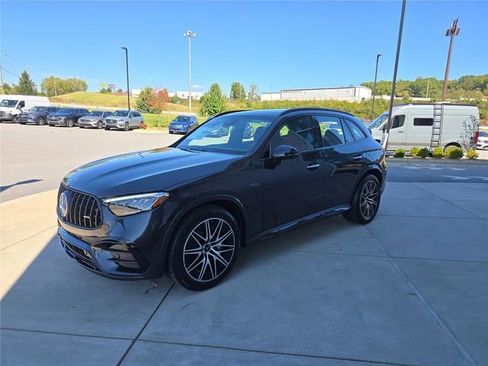 New 2026 Mercedes-Benz GLC 43 AMG 4MATIC image 9