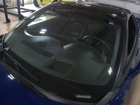 Used 2007 Chevrolet Corvette Coupe w/ Preferred Equipment Group RWD image 13