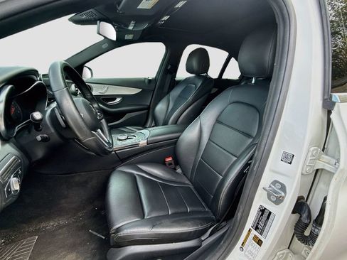 Used 2019 Mercedes-Benz C 300 Sedan w/ Premium Package image 23
