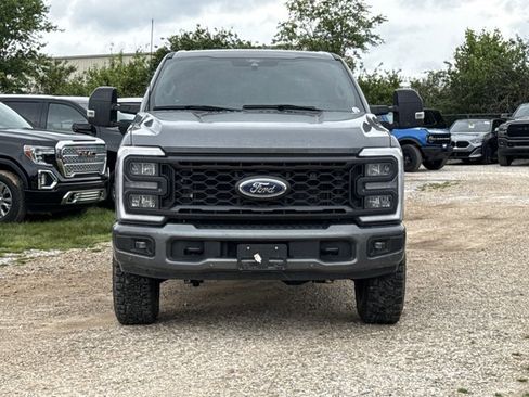 Used 2024 Ford F250 Lariat w/ Lariat Ultimate Package AWD/4WD image 2