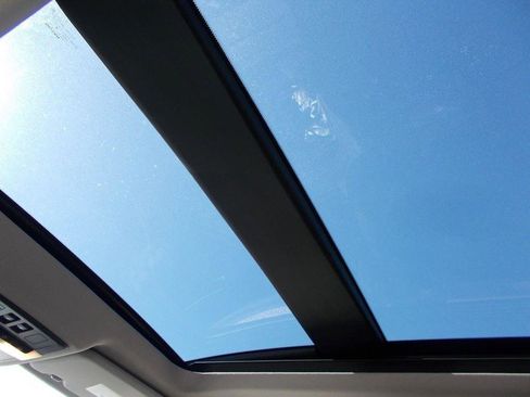 Used 2023 Nissan Rogue Platinum w/ Platinum Premium Package image 14