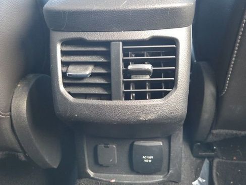 Used 2014 Ford Fusion SE w/ Equipment Group 202A image 14