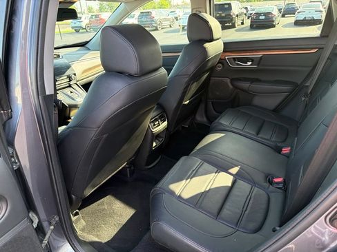 Used 2021 Honda CR-V Touring image 10