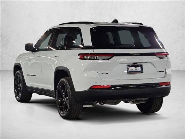 Used 2024 Jeep Grand Cherokee Limited w/ Luxury Tech Group II AWD/4WD image 8