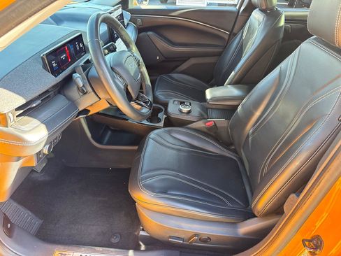 Used 2022 Ford Mustang Mach-E Premium RWD image 26