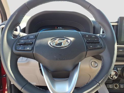 New 2026 Hyundai Venue SEL FWD image 14