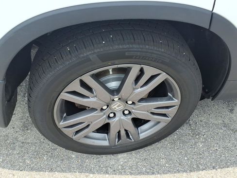 Used 2022 Honda Pilot Sport image 6