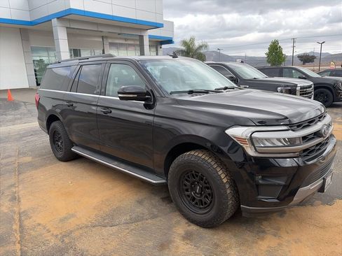 Used 2023 Ford Expedition Max XLT RWD image 8