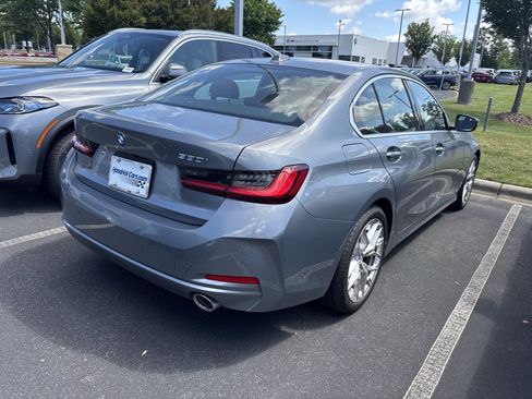 Used 2025 BMW 330i Sedan RWD image 22