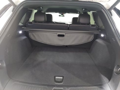 Used 2020 Cadillac XT5 Luxury FWD image 14