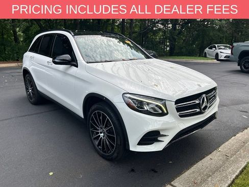 Used 2019 Mercedes-Benz GLC 300 4MATIC image 1