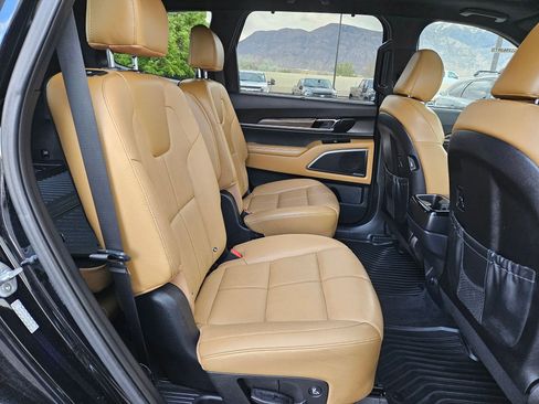 Used 2021 Kia Telluride SX w/ Towing Package AWD/4WD image 33