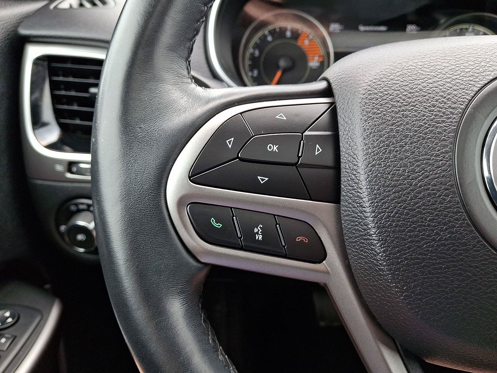 Used 2019 Jeep Cherokee Limited AWD/4WD image 23
