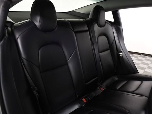 Used 2023 Tesla Model 3 Standard Range image 23