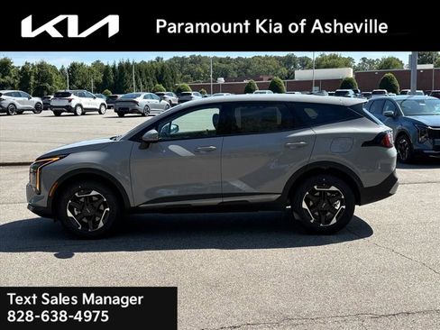 New 2026 Kia Sportage S image 3