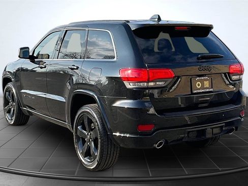 Used 2015 Jeep Grand Cherokee Altitude image 4