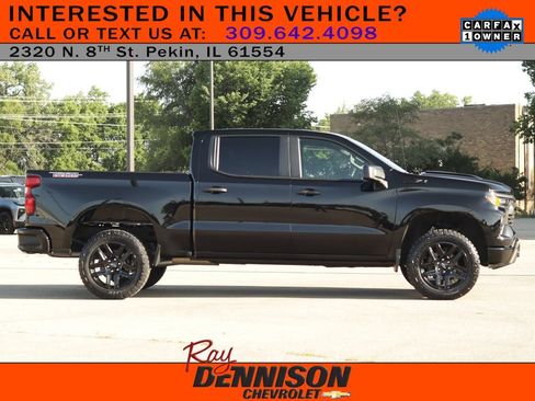 Used 2023 Chevrolet Silverado 1500 Custom Trail Boss w/ LPO, Dark Essentials Package AWD/4WD image 8