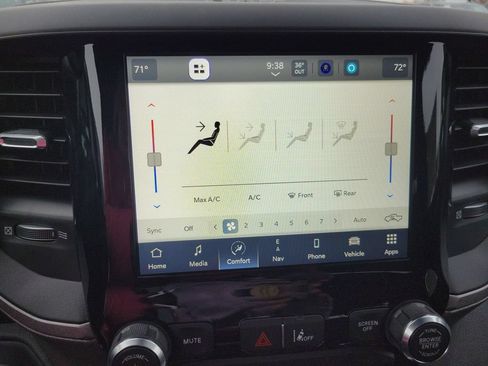 New 2024 RAM 2500 Tradesman w/ Safety Group AWD/4WD image 15