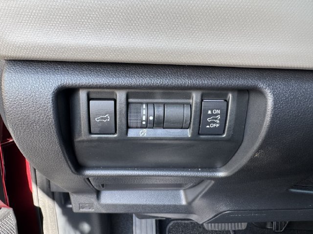 Used 2025 Subaru Forester Limited w/ Popular Package #1 AWD/4WD image 40
