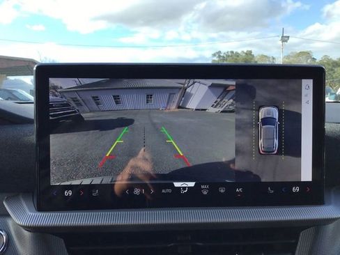 New 2026 Ford Explorer ST-Line w/ ST-Line Street Pack image 18