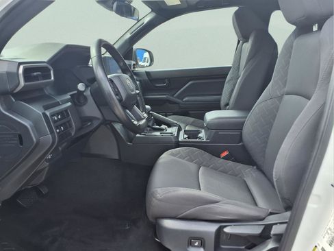 Used 2024 Toyota Tacoma SR image 10