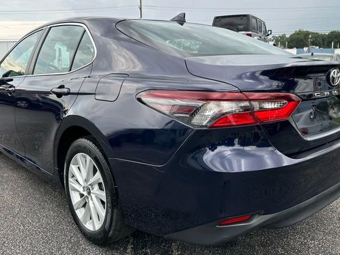 Used 2022 Toyota Camry LE image 7