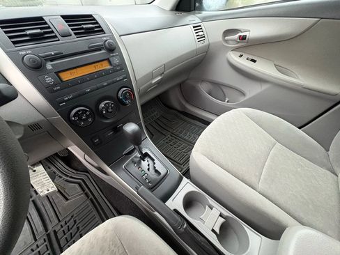 Used 2009 Toyota Corolla S image 13