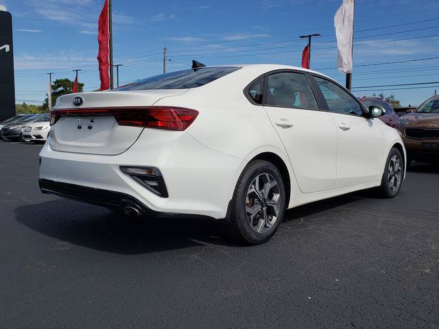 Used 2021 Kia Forte LXS FWD image 3