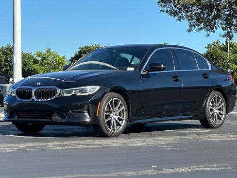 Used 2022 BMW 330i Sedan w/ Driving Assistance Package RWD image 8
