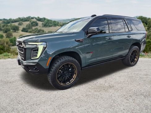 Used 2026 GMC Yukon AT4 Ultimate AWD/4WD image 3