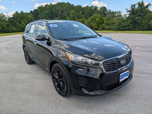 Used 2020 Kia Sorento S AWD/4WD image 2