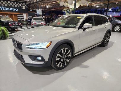 Used 2020 Volvo V60 T5 Cross Country w/ Protection Package Premier
